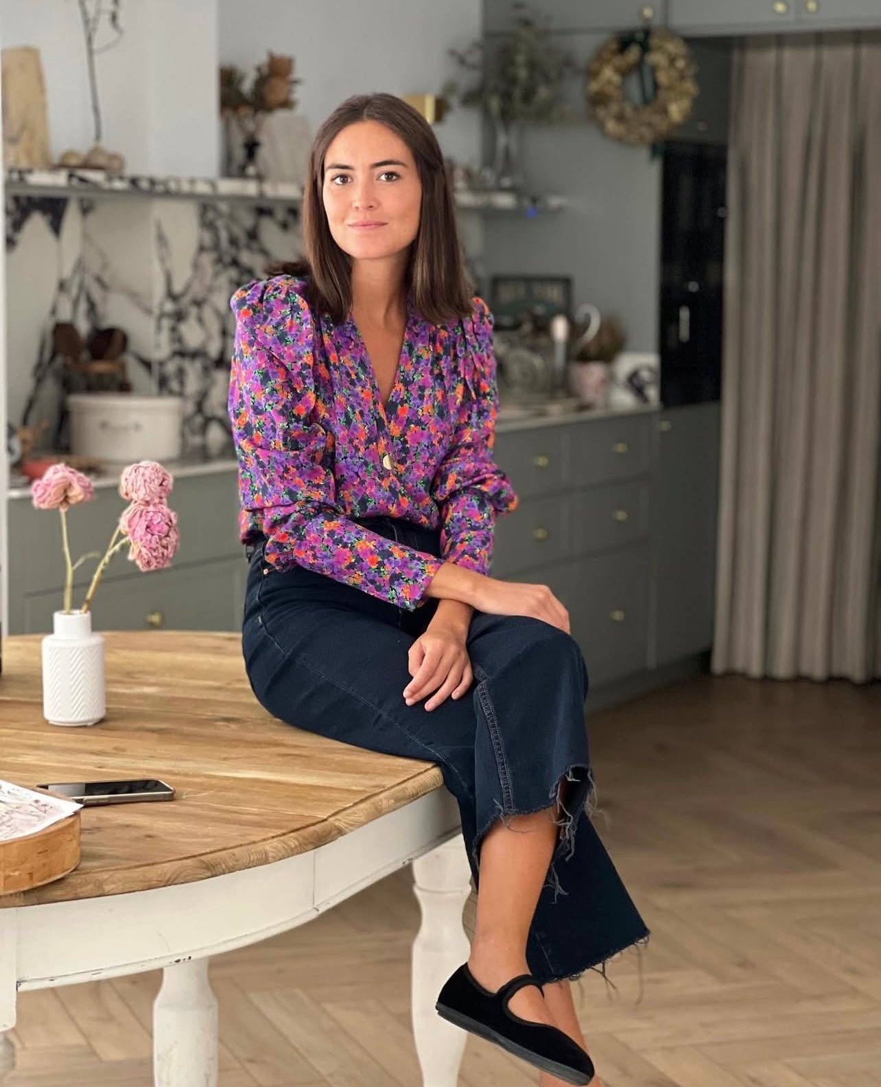 BLUSA FABIOLA - FLORES MORADAS - PREORDER 10 SEPTIEMBRE