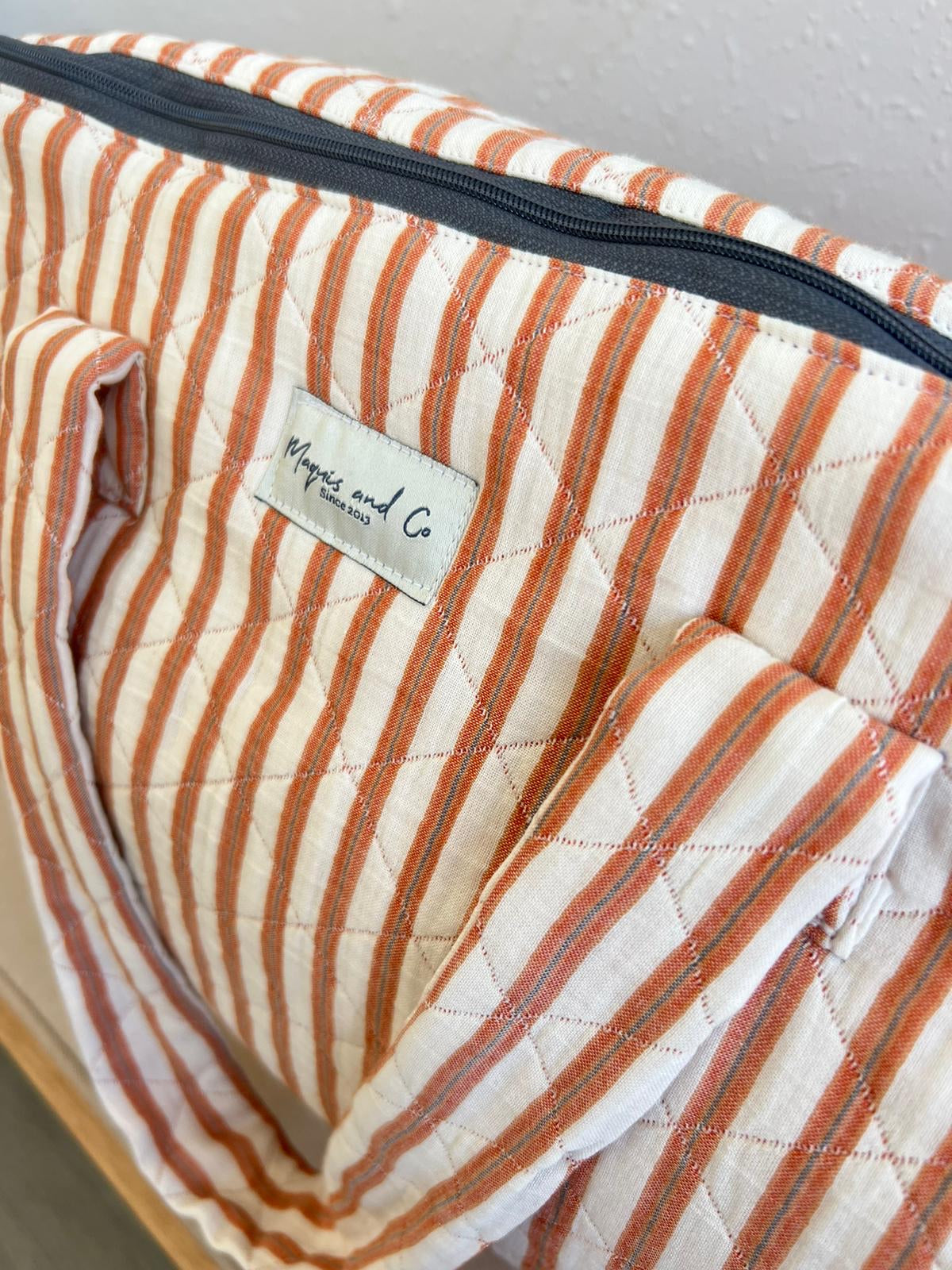 BOLSA CAROLA - RAYAS NARANJAS -