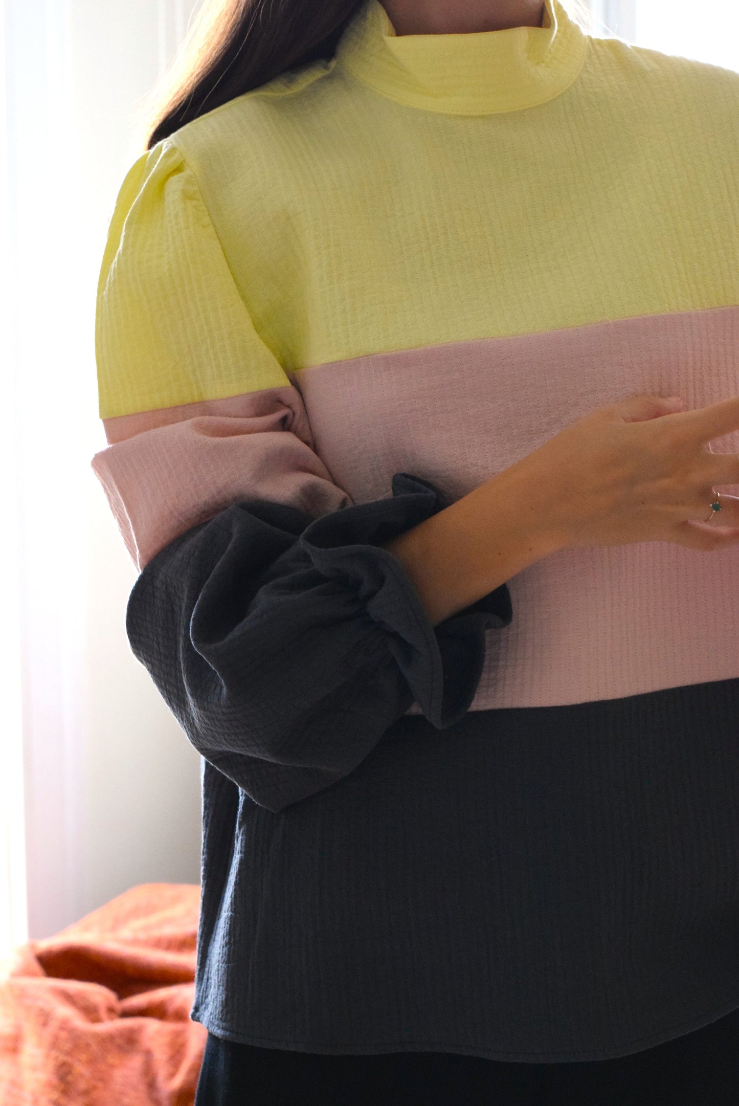 BLUSA TRIANA - AMARILLA, ROSA Y GRIS - PREORDER 12 SEPTIEMBRE