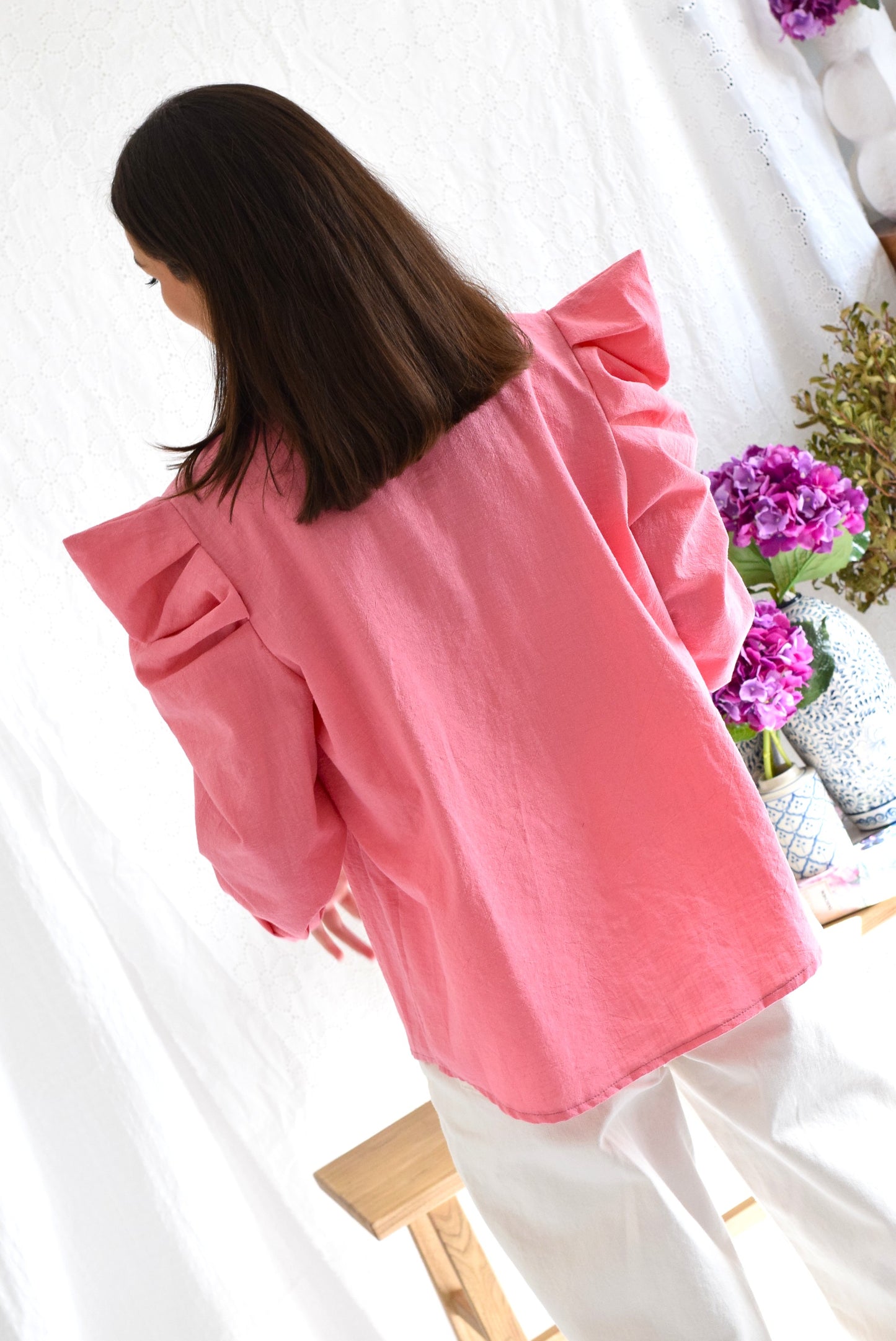 SOBRECAMISA BEGOÑA - ROSA CON NEGRO -