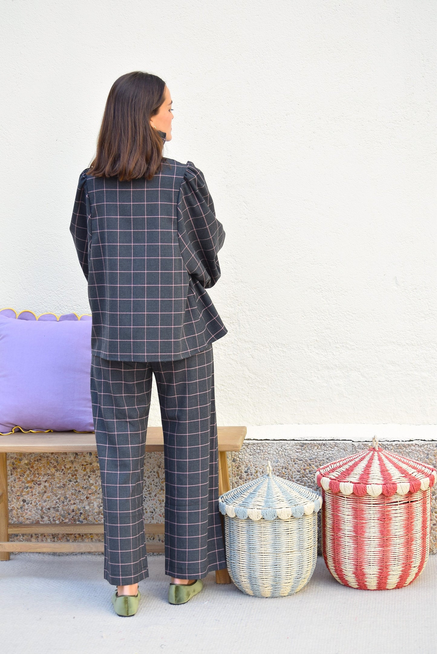 PANTALONES SOL - GRIS CON ROSA -