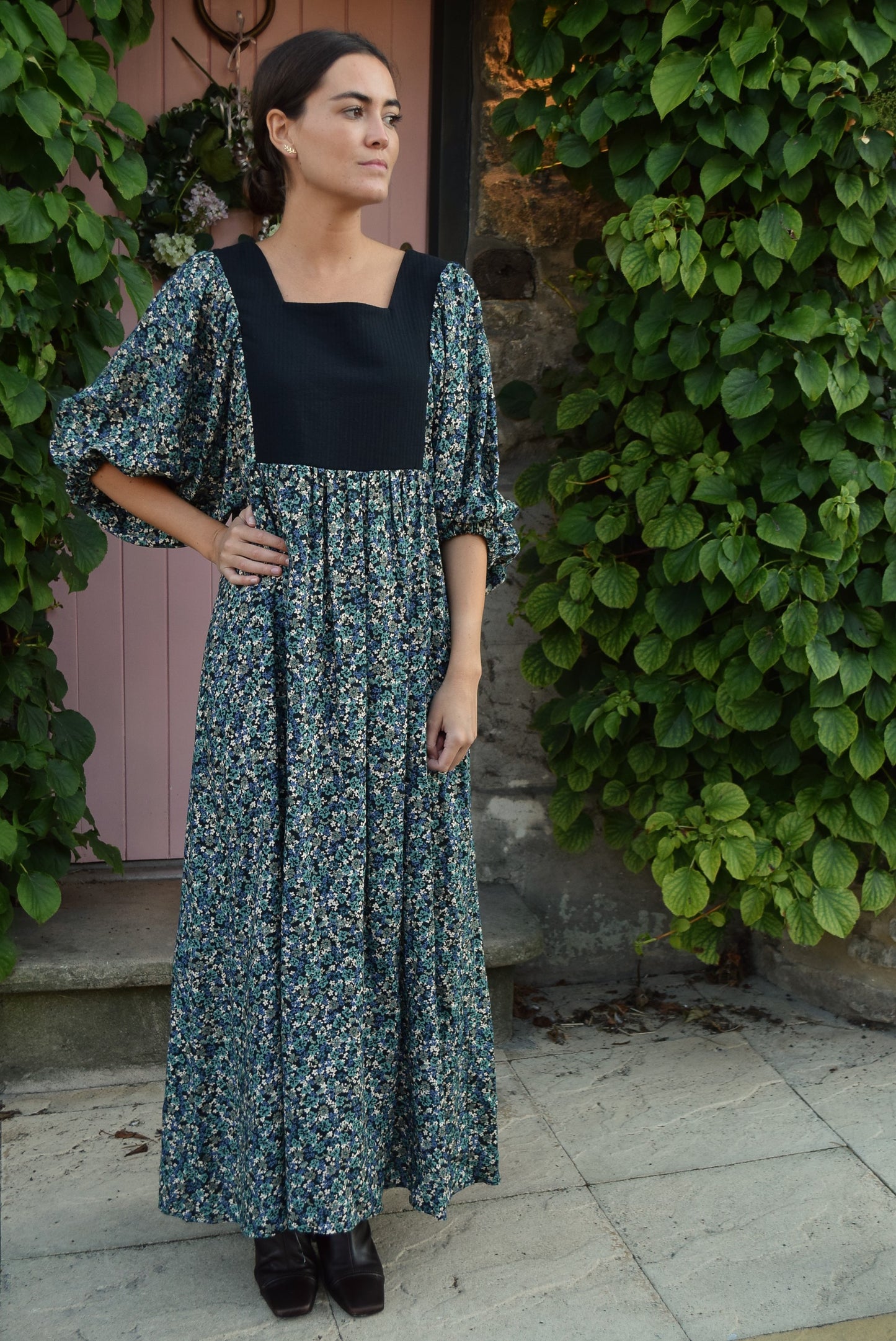 VESTIDO SIMONETA - FLORES AZUL -