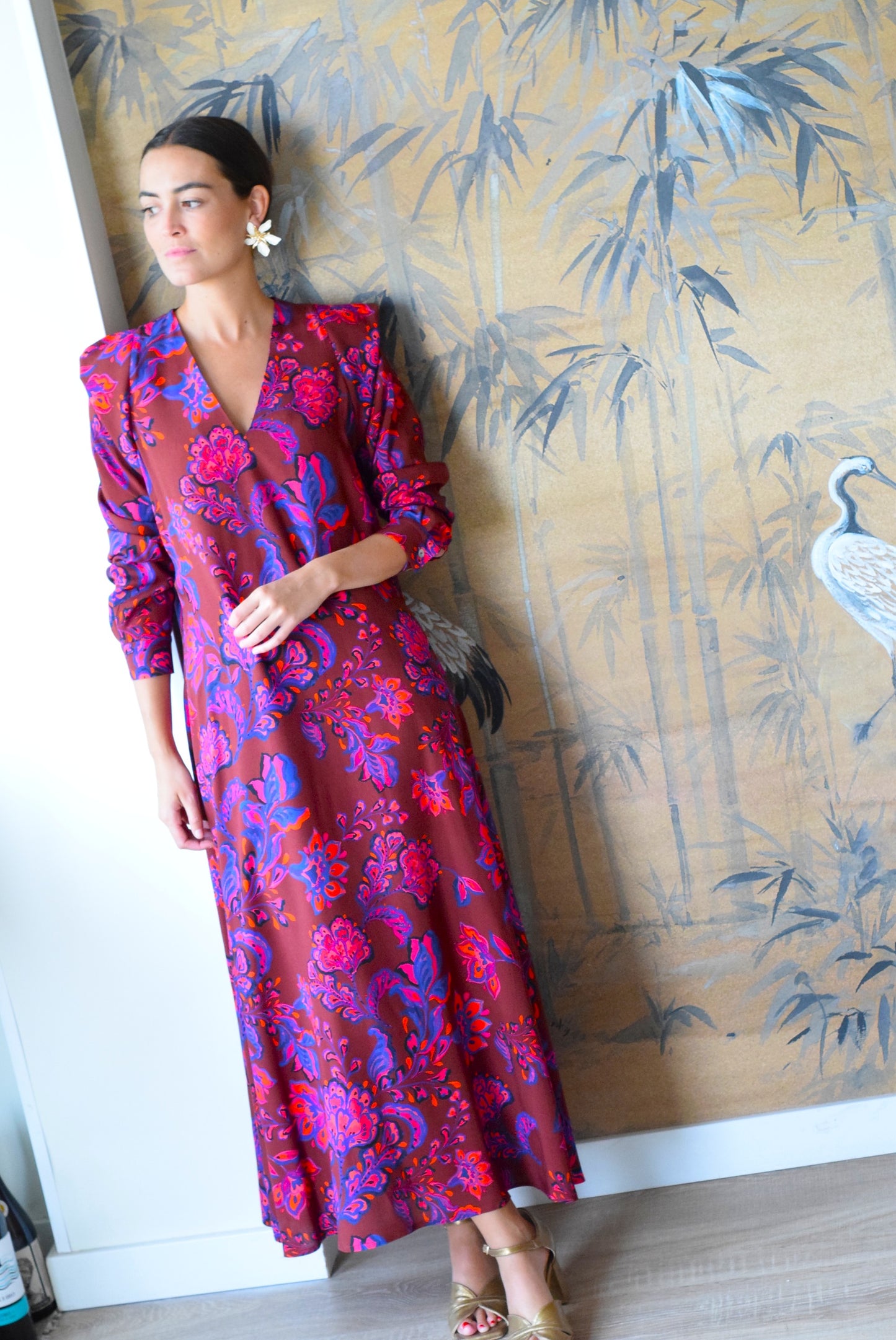 VESTIDO CARLOTA - GRANATE CON FLORES - PREORDER 7 SEPTIEMBRE