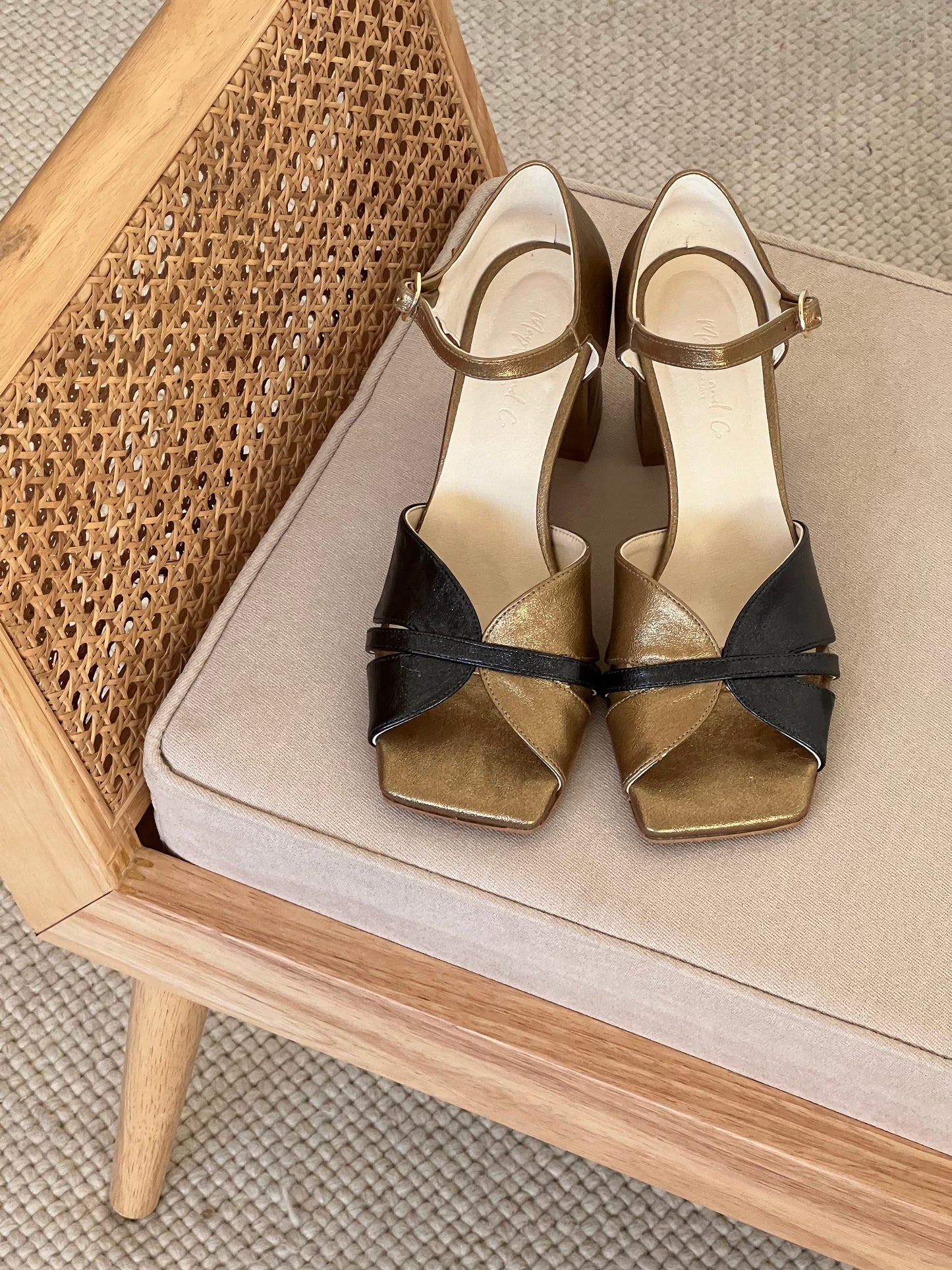 MAQUIS SANDALS - GOLD AND BLACK