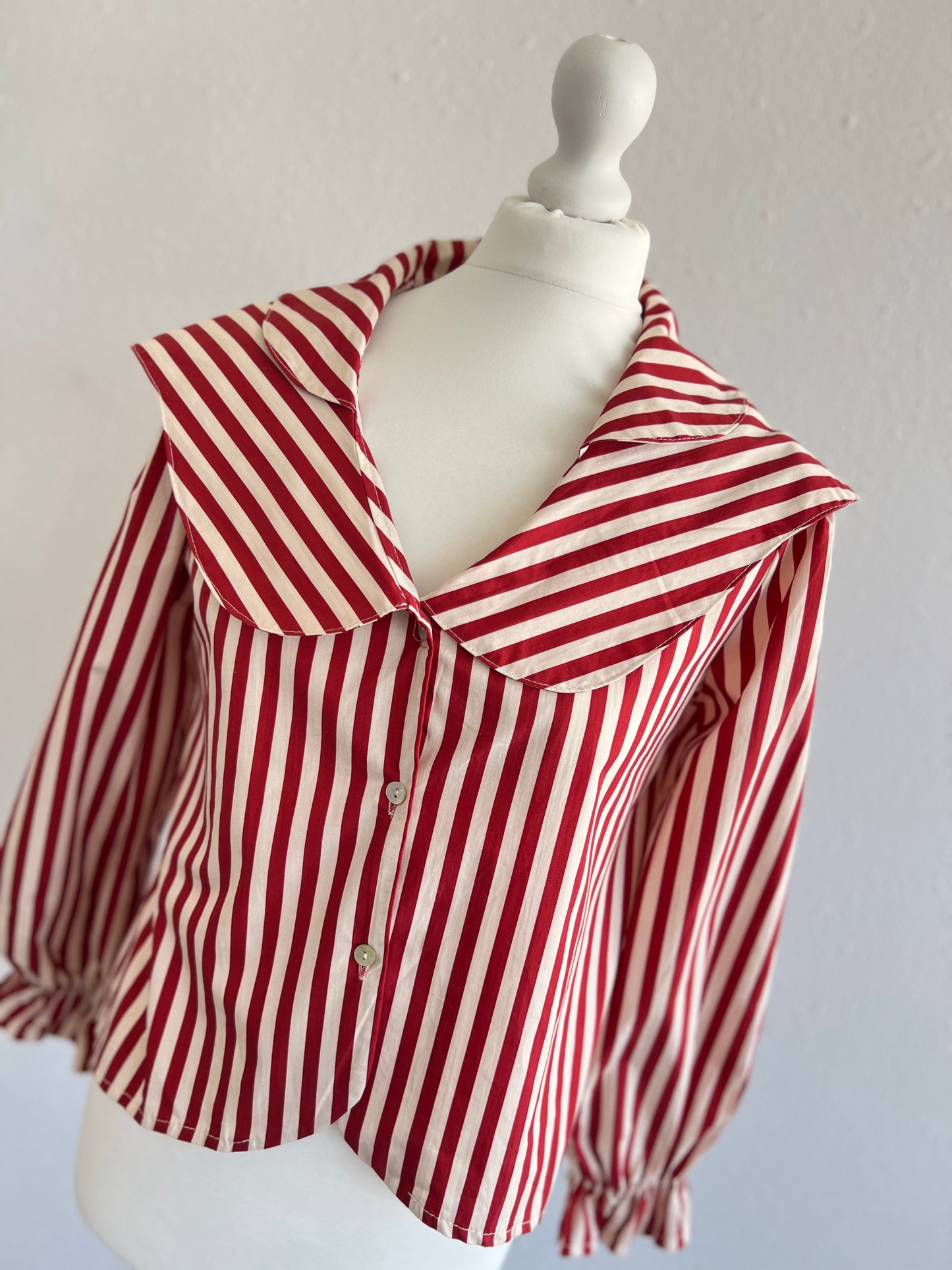 BLUSA MAXIMA - RAYAS ROJAS