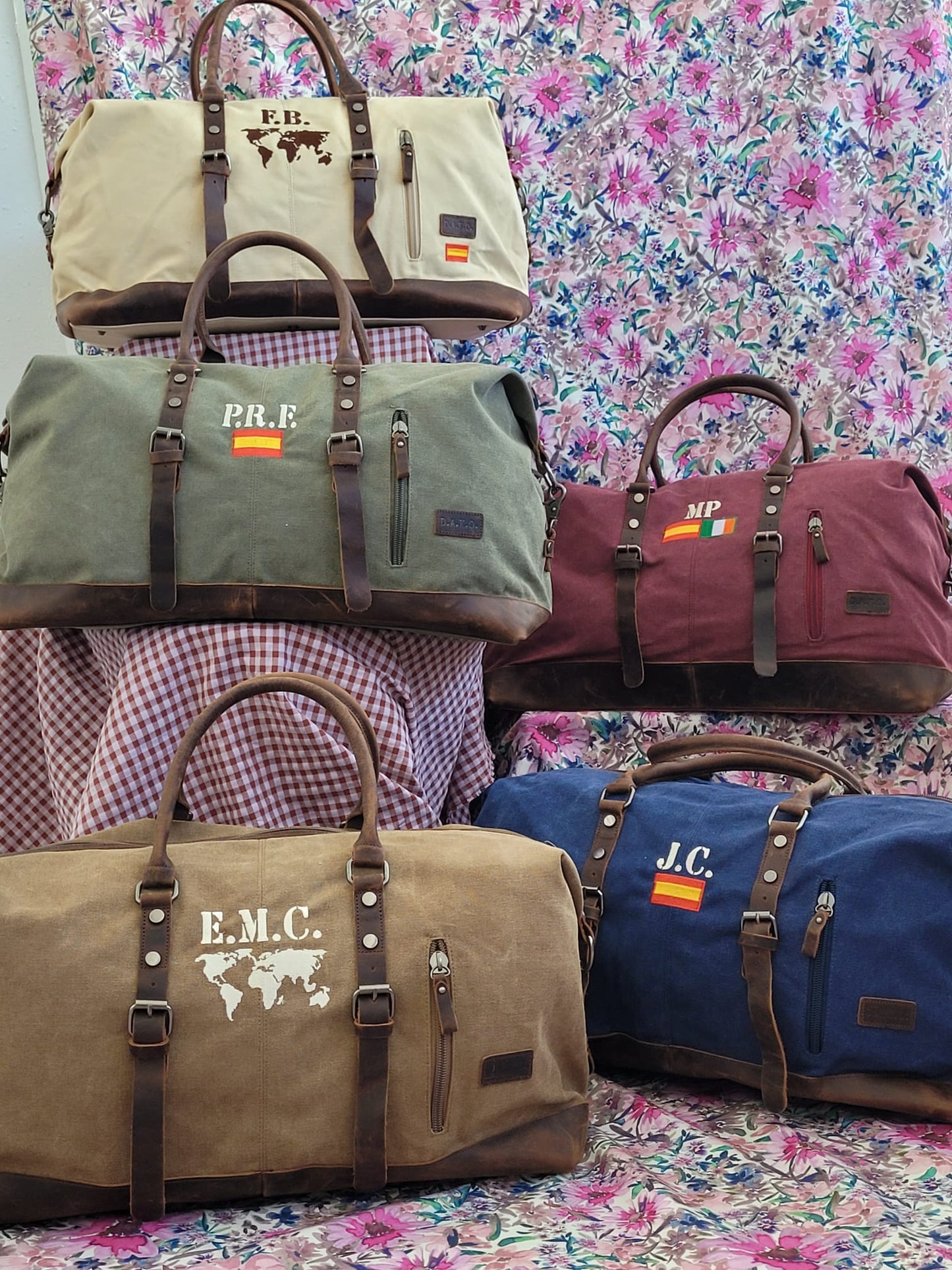 BOLSA DE VIAJE PERSONALIZABLE D.A.K.O.