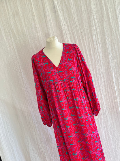 VESTIDO VICTORIAS - FUCSIA