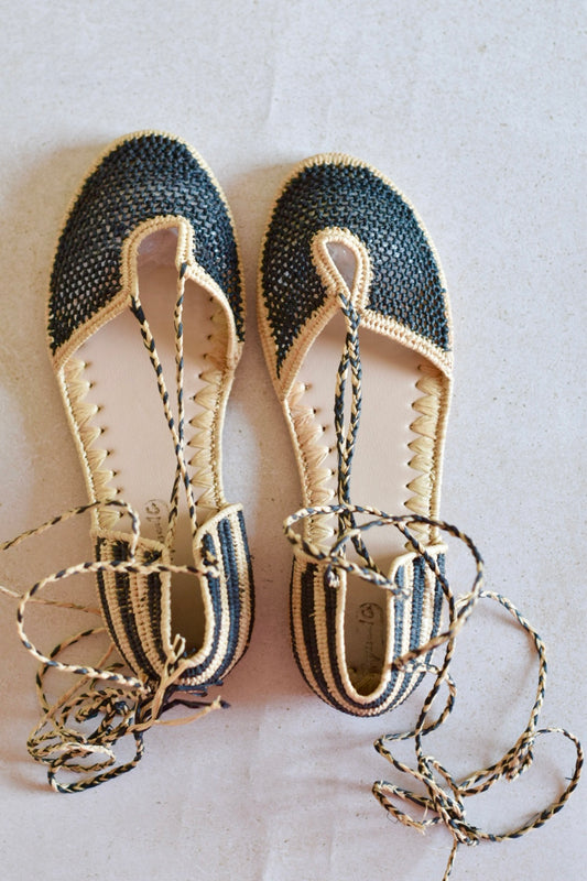 SANDALIAS TULUM - NEGRO Y CRUDO