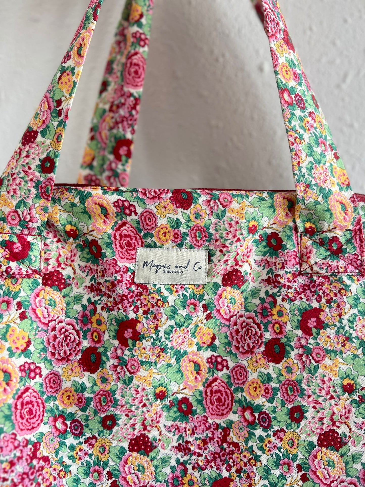 PACK BOLSA Y NECESER -  LIBERTY FRAMBUESA - PREORDER 17 DICIEMBRE (Copia)