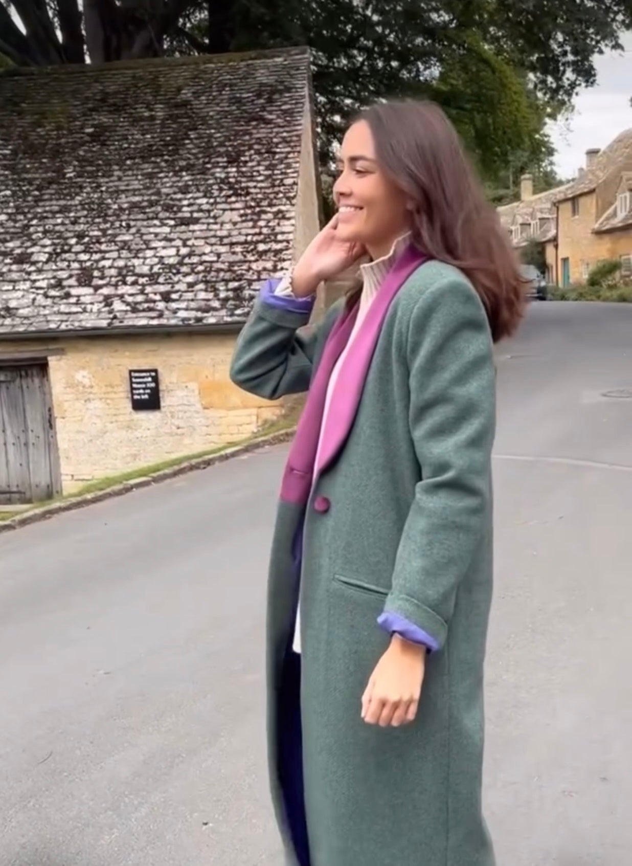 ABRIGO VALVANERA  - VERDE - PREORDER 9 DICIEMBRE