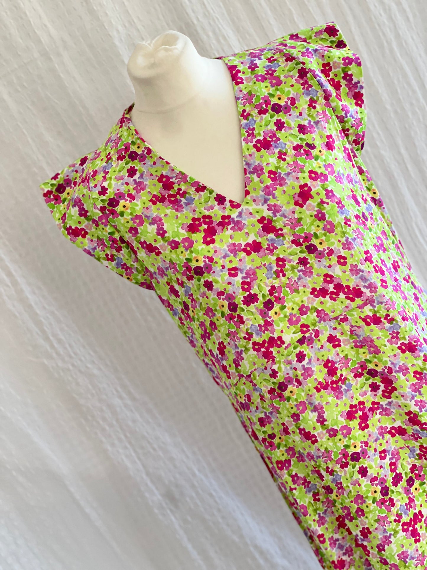 VESTIDO CARLOTA - VERDE Y FUCSIA
