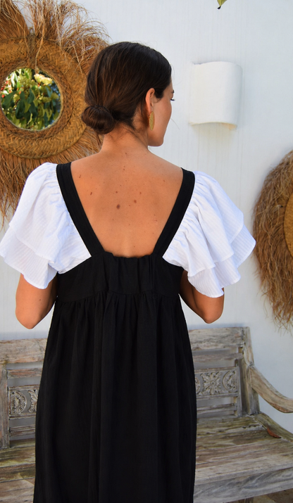 VESTIDO EMILIA - NEGRO Y BLANCO - PREORDER 13 MAYO