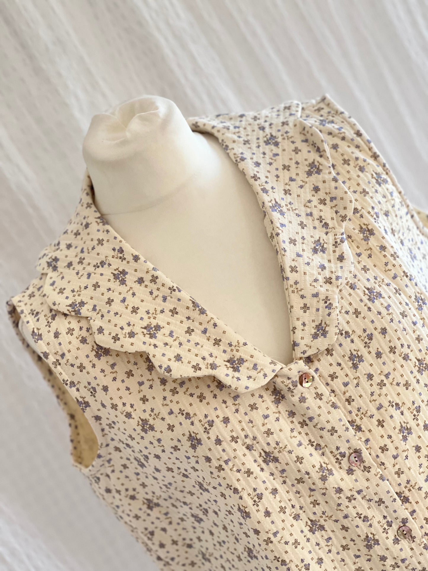 BLUSA GRETA - FLOR AZUL