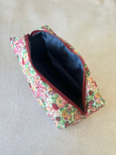 Load image into Gallery viewer, NECESER ANA - LIBERTY FRAMBUESA -
