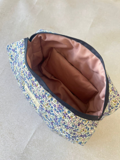 ANA MAKEUP BAG - LIBERTY BLUE -