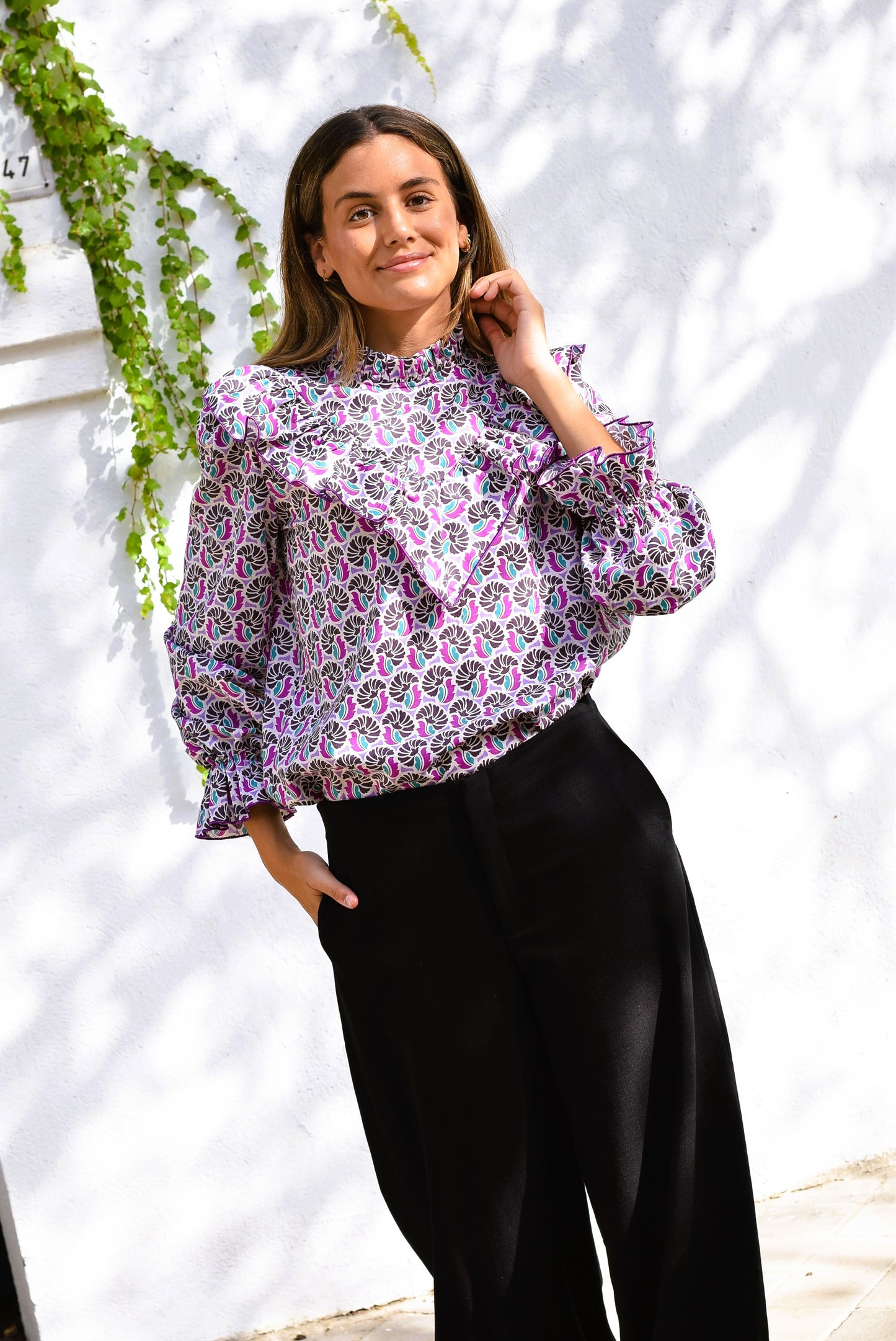BLUSA ALBERTA - FLOR MORADA Y VERDE