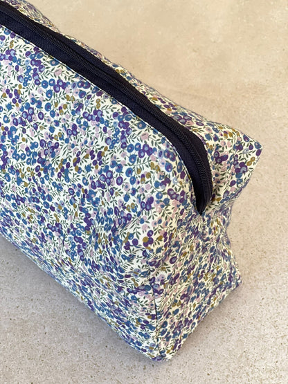 PACK BOLSA Y NECESER -  LIBERTY AZUL - PREORDER 17 DICIEMBRE