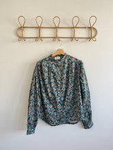 Load image into Gallery viewer, PATRICIA BLOUSE BLUE FLOWERS
