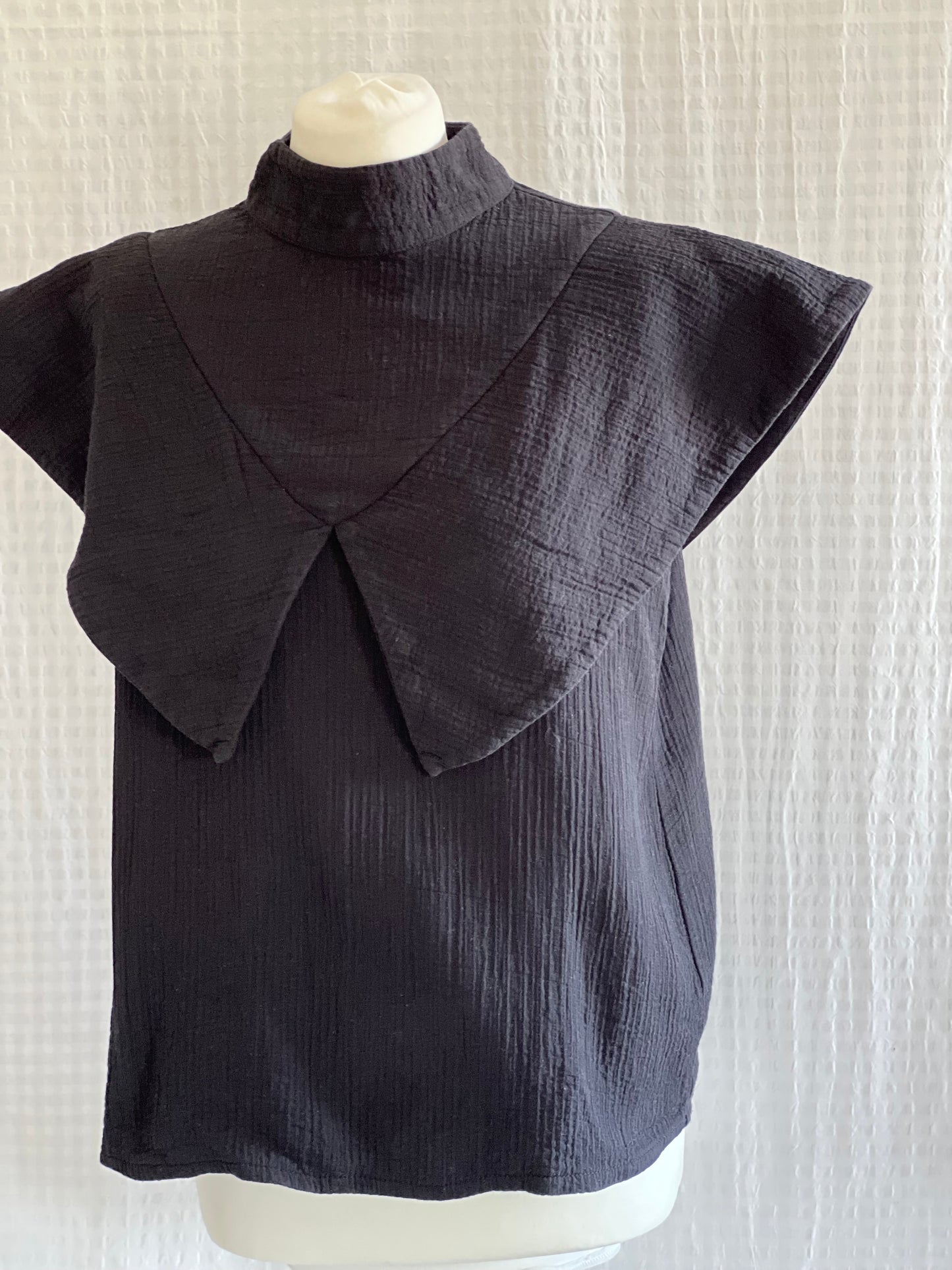 BLUSA FLAVIA  - NEGRA