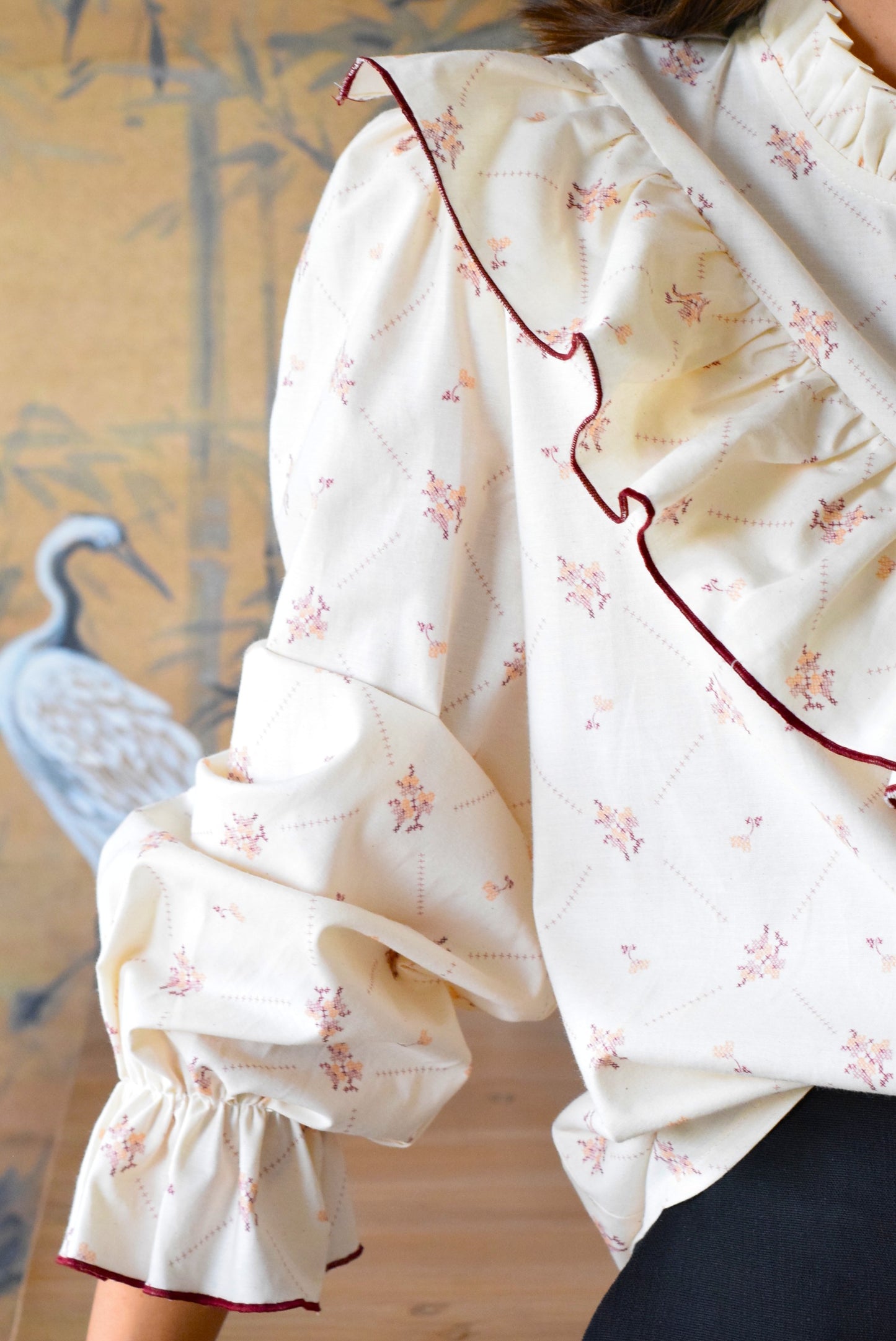 BLUSA ALBERTA - FLOR SALMÓN - PREORDER 15 SEPTIEMBRE