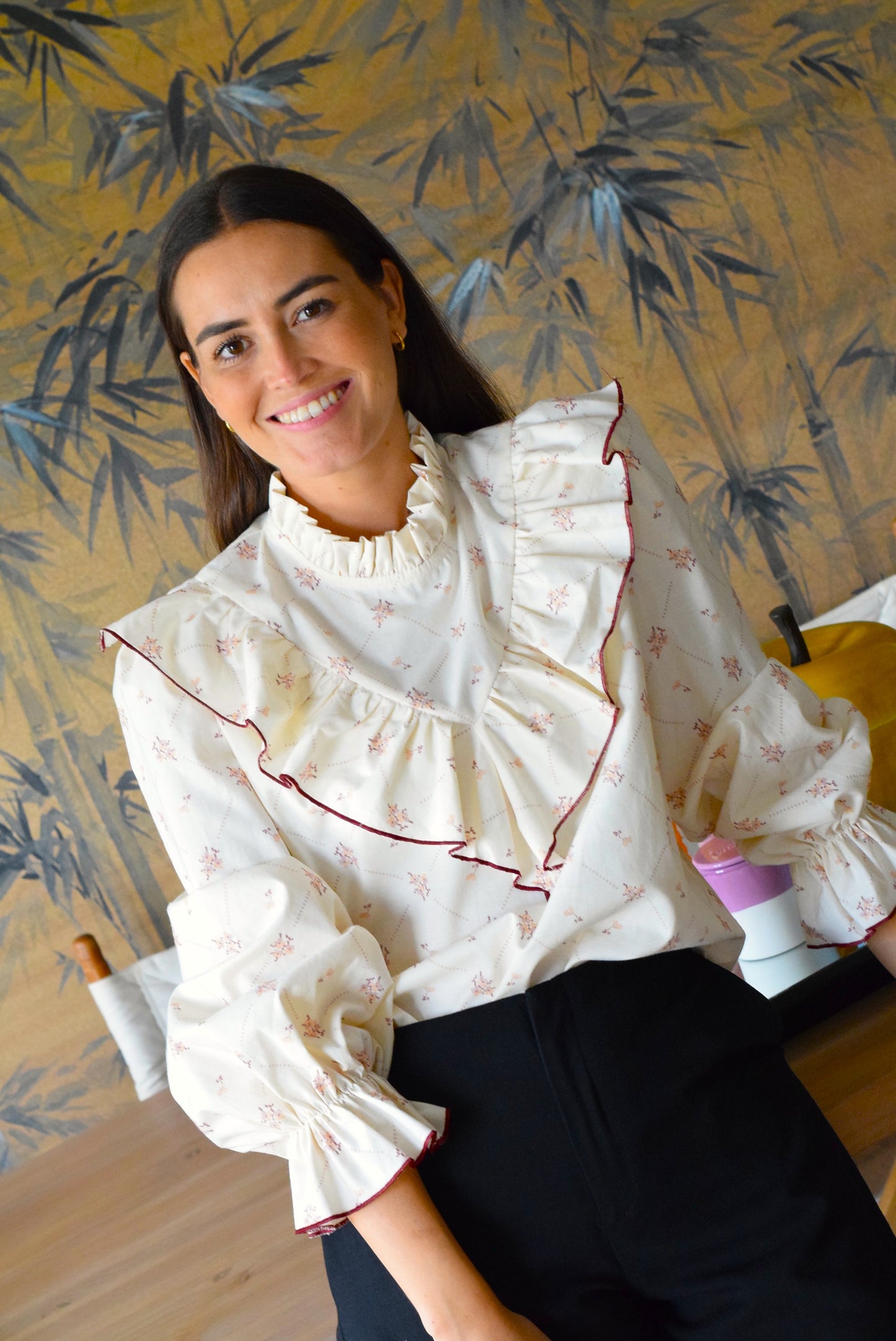 BLUSA ALBERTA - FLOR SALMÓN - PREORDER 15 SEPTIEMBRE