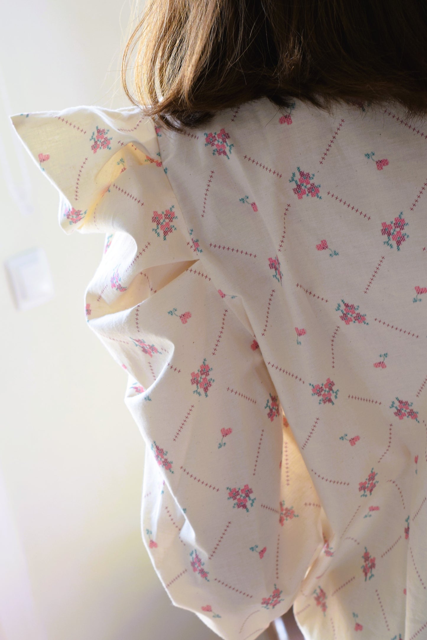 SOBRECAMISA BEGOÑA - FLOR ROSA