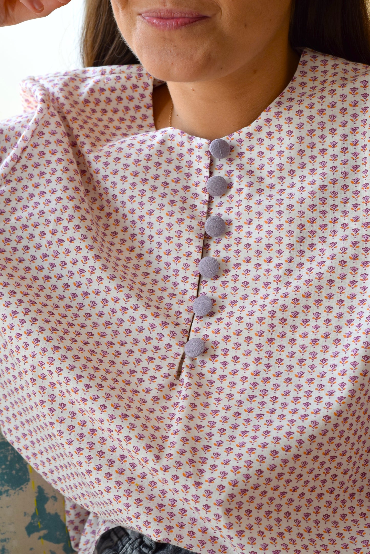 BLUSA GENOVEVA - FLORECITAS - PREORDER 15 SEPTIEMBRE