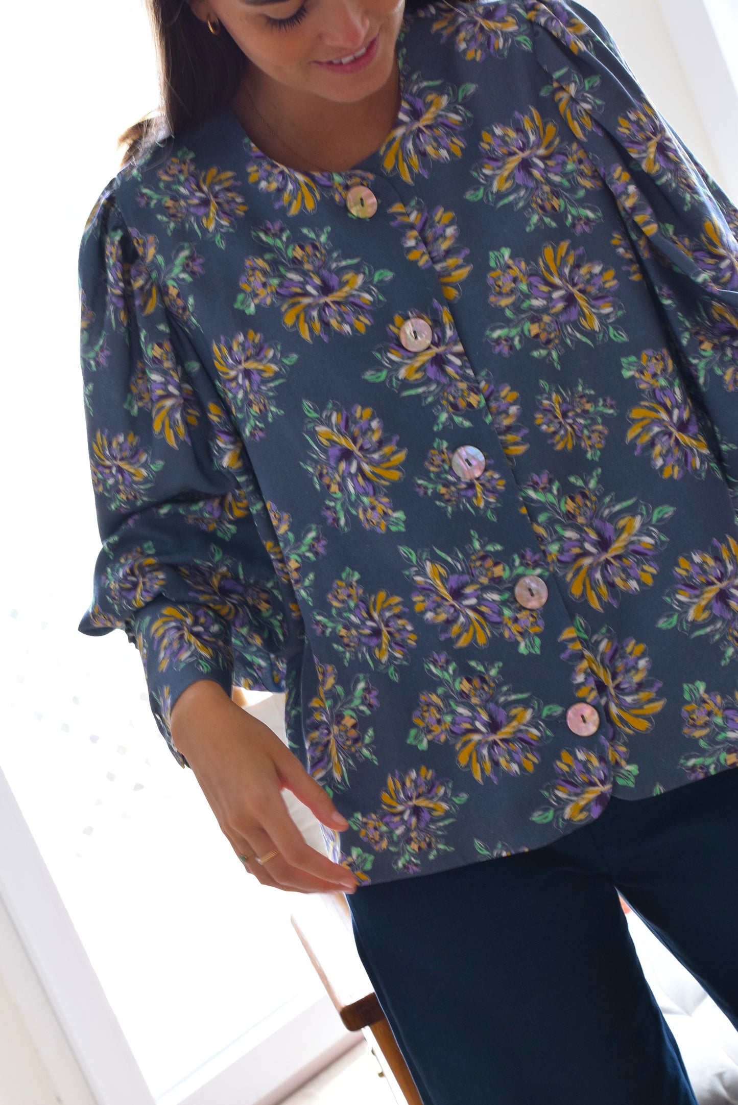 BLUSA HILDA - FLOR AZUL