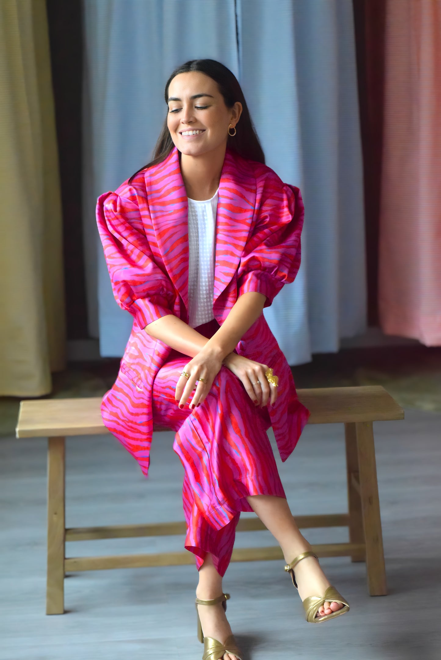 CHAQUETA MACARENA - ROSA Y ROJA - PREORDER 26 ABRIL