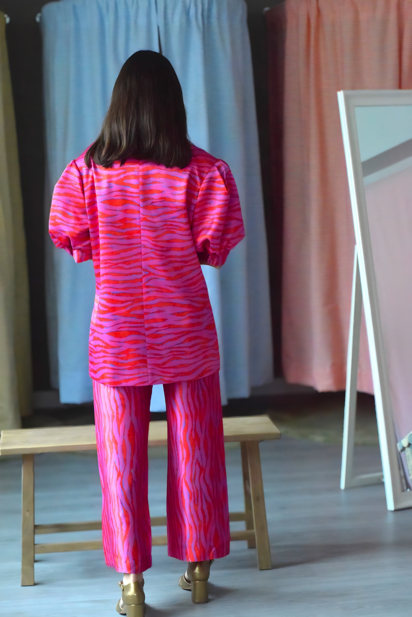 CHAQUETA MACARENA - ROSA Y ROJA - PREORDER 26 ABRIL