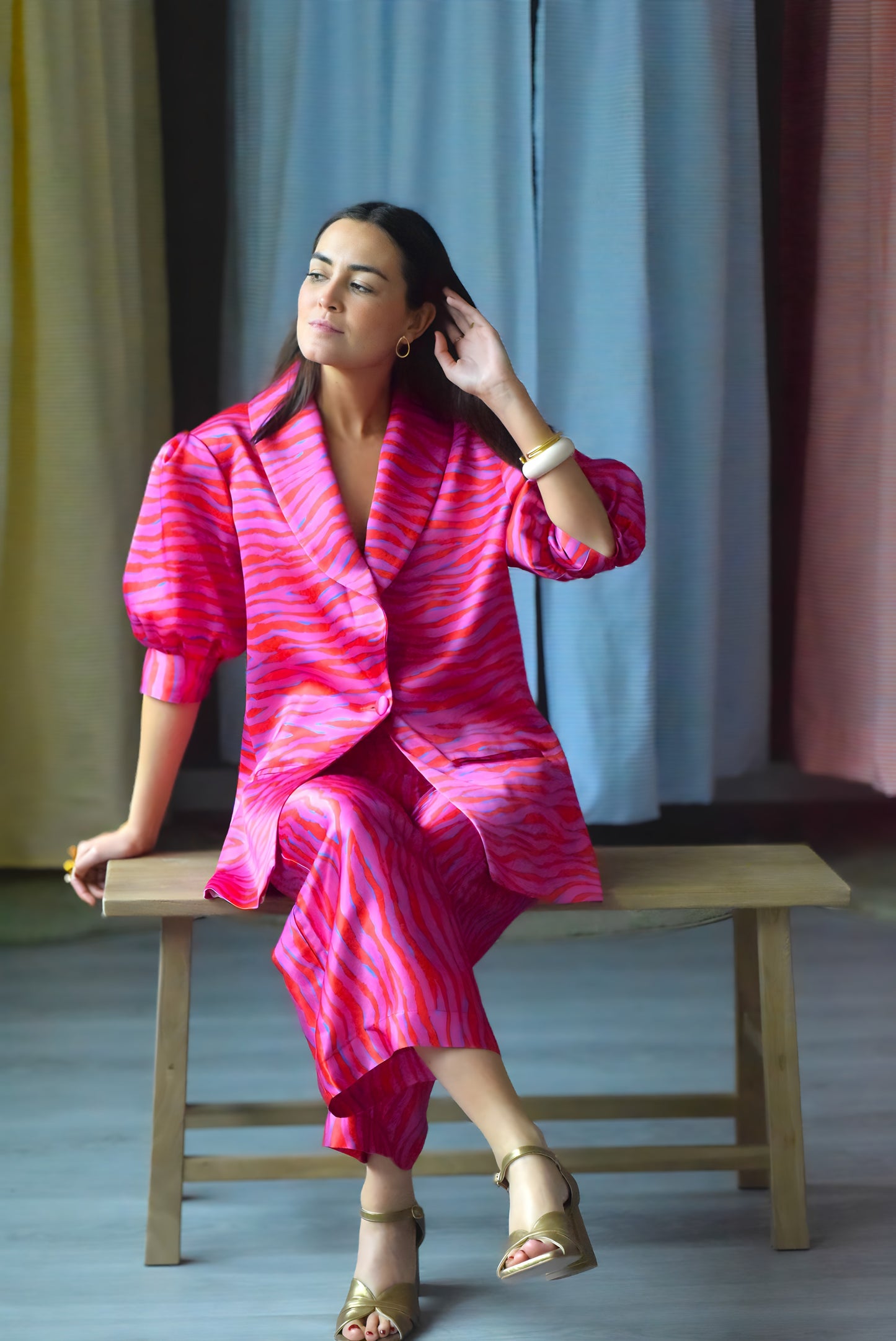 CHAQUETA MACARENA - ROSA Y ROJA - PREORDER 26 ABRIL