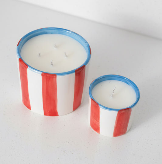 VELA PEQUEÑA - RAYAS ROJAS - FRAGANCIA FLORAL