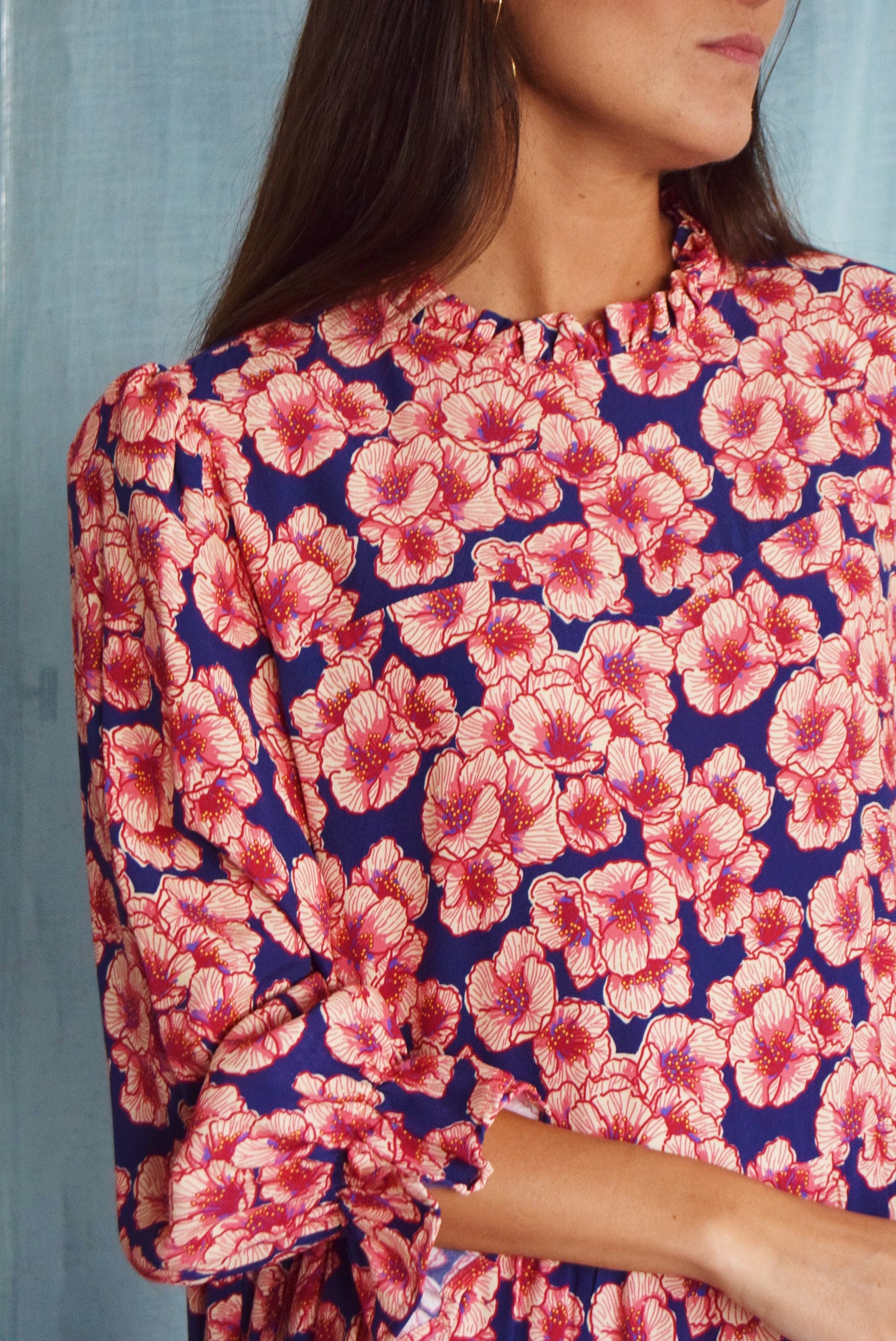 VESTIDO ALEJANDRA - FLORES FUCSIA - PREORDER 9 DICIEMBRE