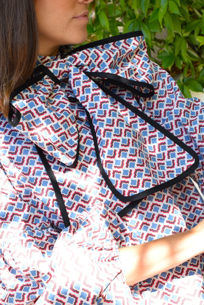 BLUSA GABRIELA - AZUL Y ROJA