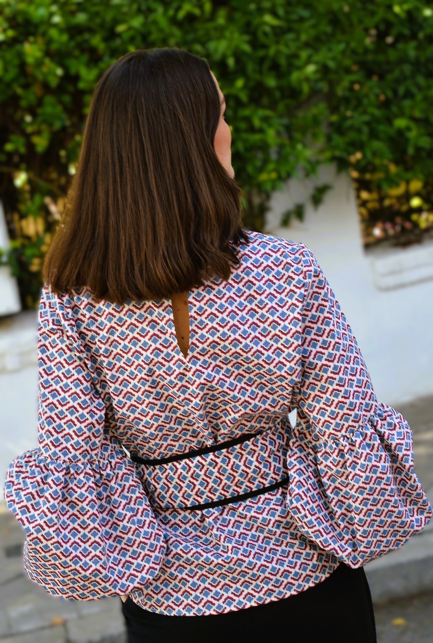 BLUSA GABRIELA - AZUL Y ROJA