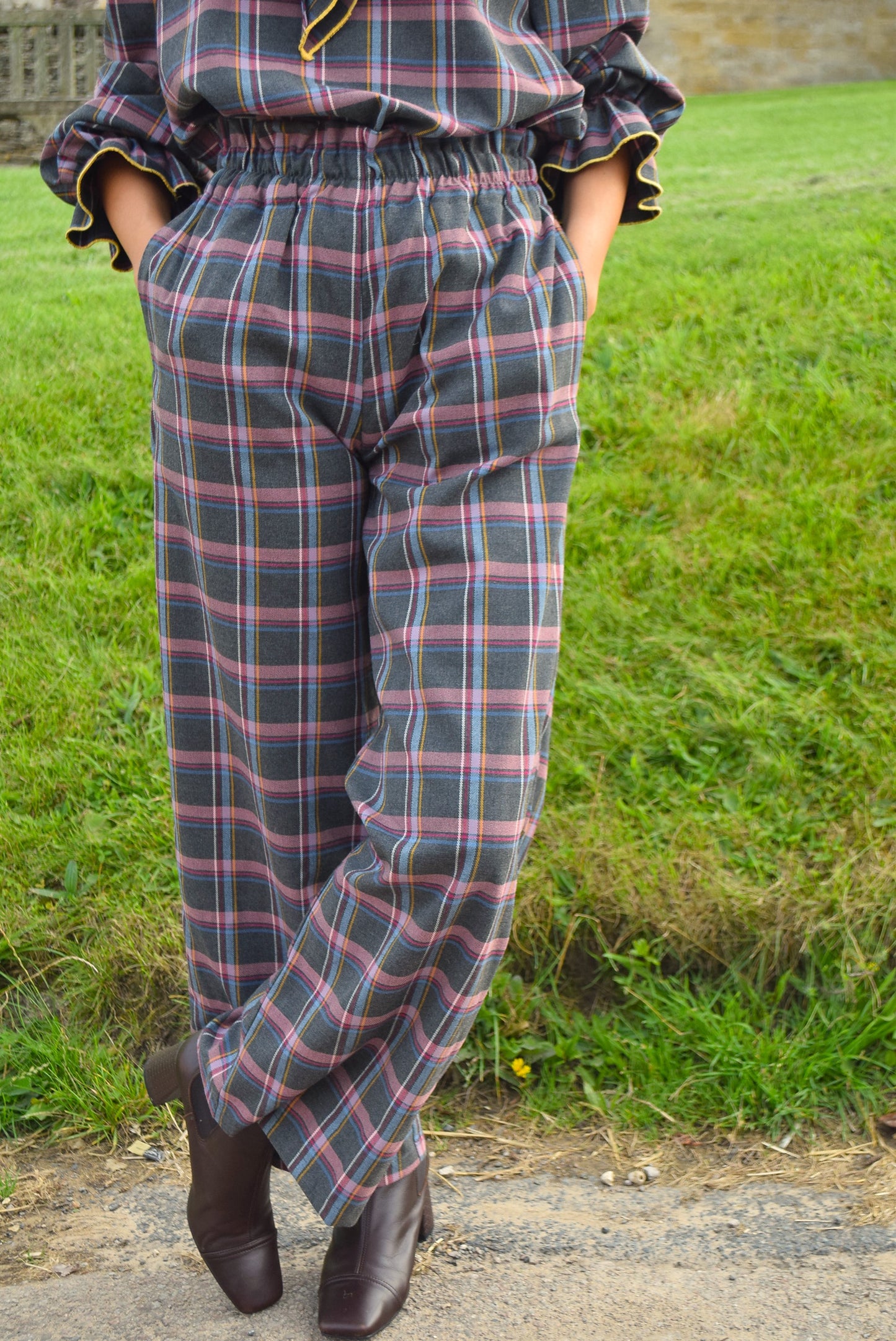 Pantalones Escocés Gris 