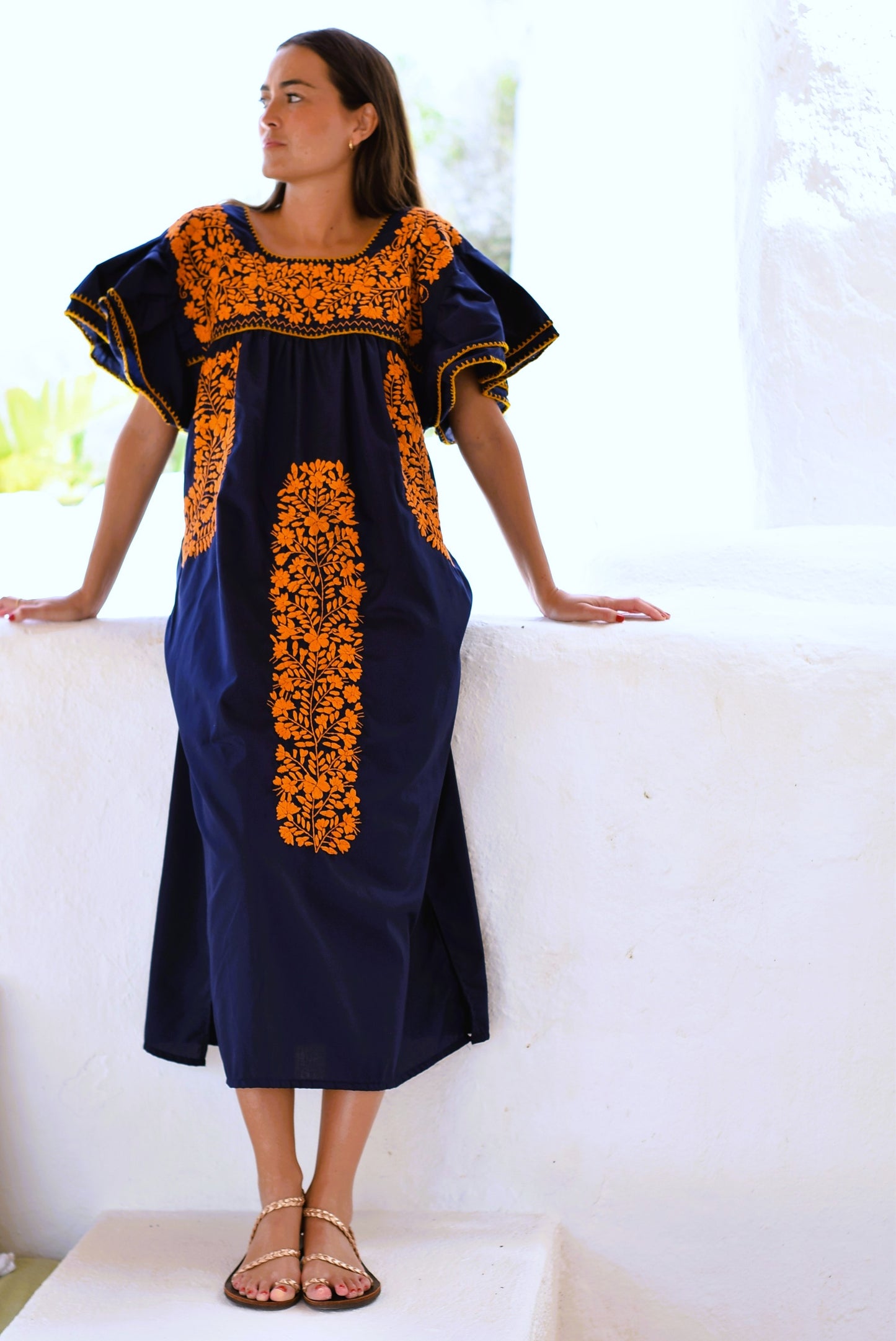 VESTIDO MEXICANO AZUL - BORDADO NARANJA