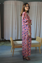 Cargar imagen en el visor de la galería, VESTIDO FABIOLA - FLORES -
