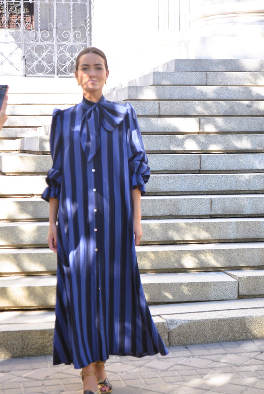 VESTIDO RAFAELA - RAYAS AZULES - PREORDER 17 SEPTIEMBRE