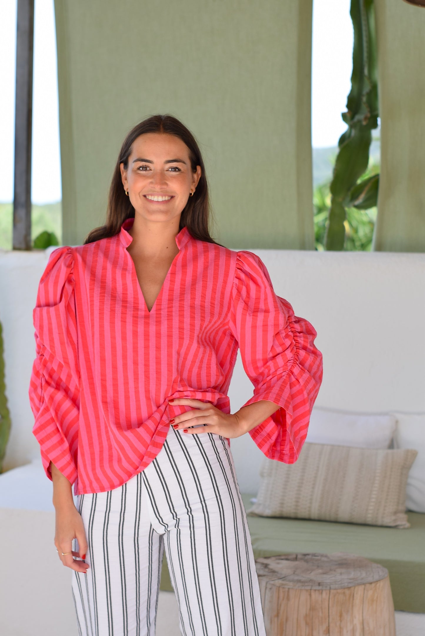 BLUSA CLAUDIA - RAYAS ROSAS - PREORDER 22 DE MAYO