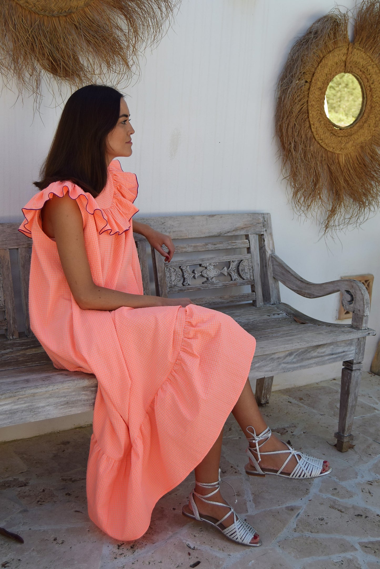 Vestido naranja con volante
