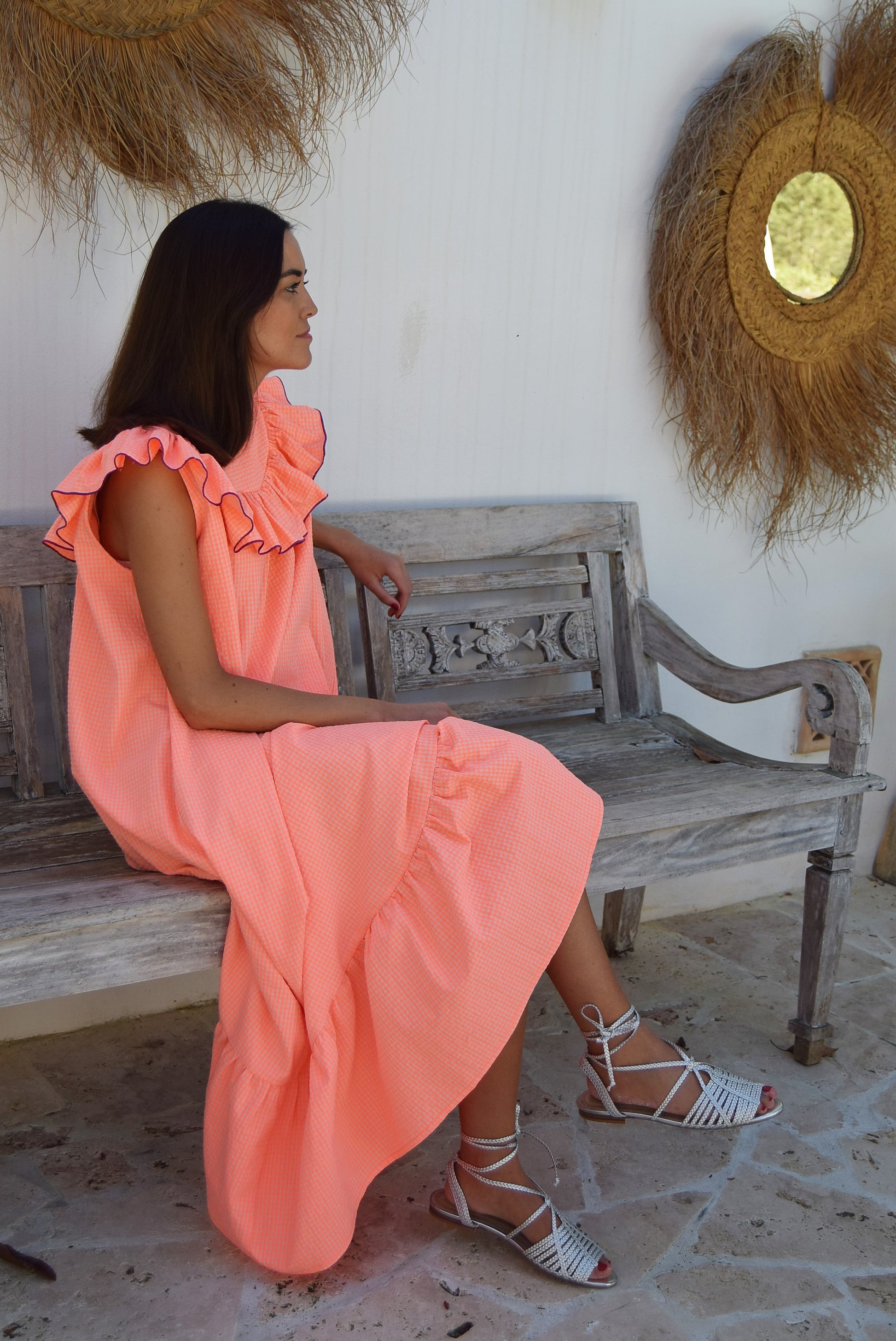 Vestido naranja con volante