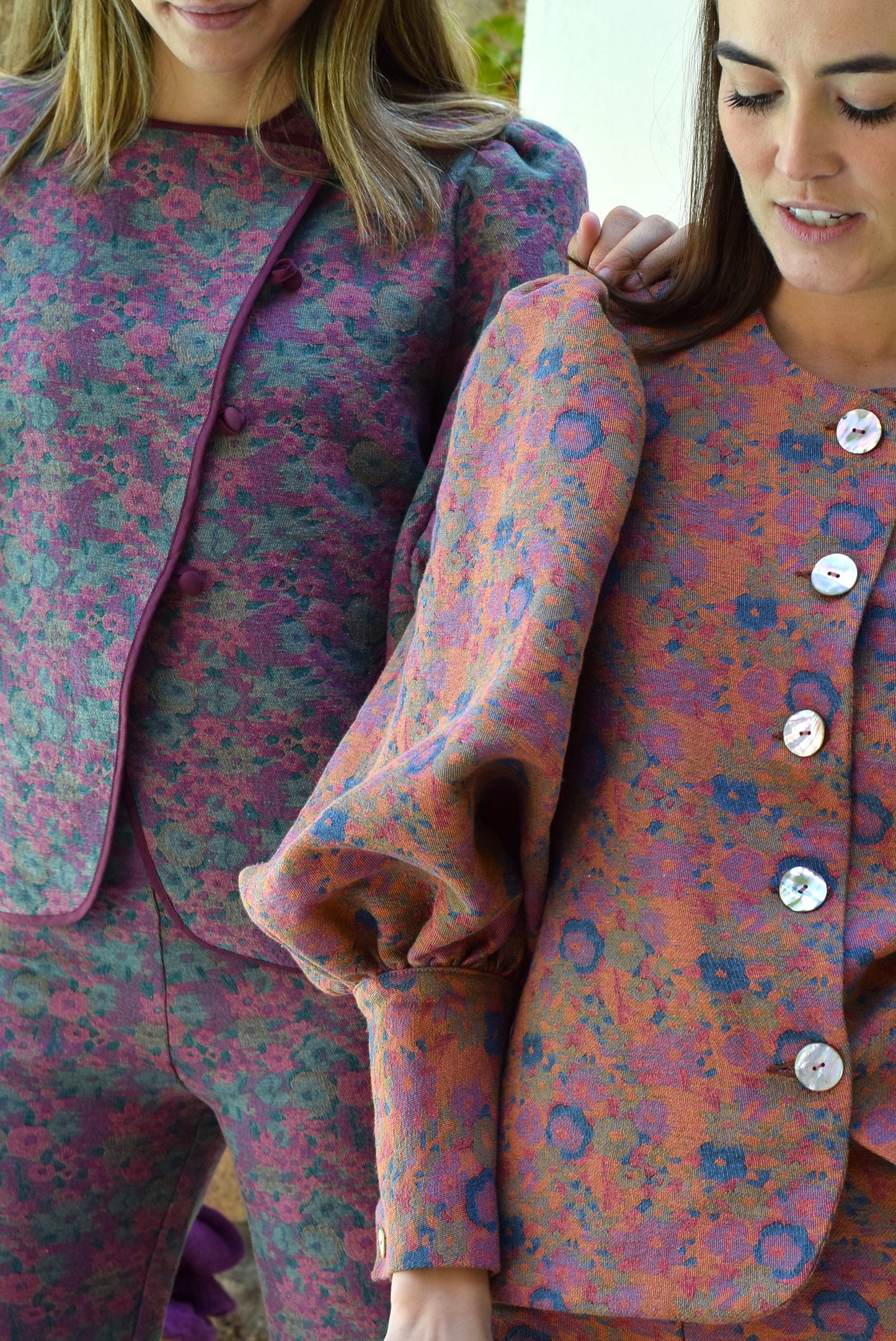 BLUSA FEDERICA - FLORES ROSA - PREORDER 30 NOVIEMBRE