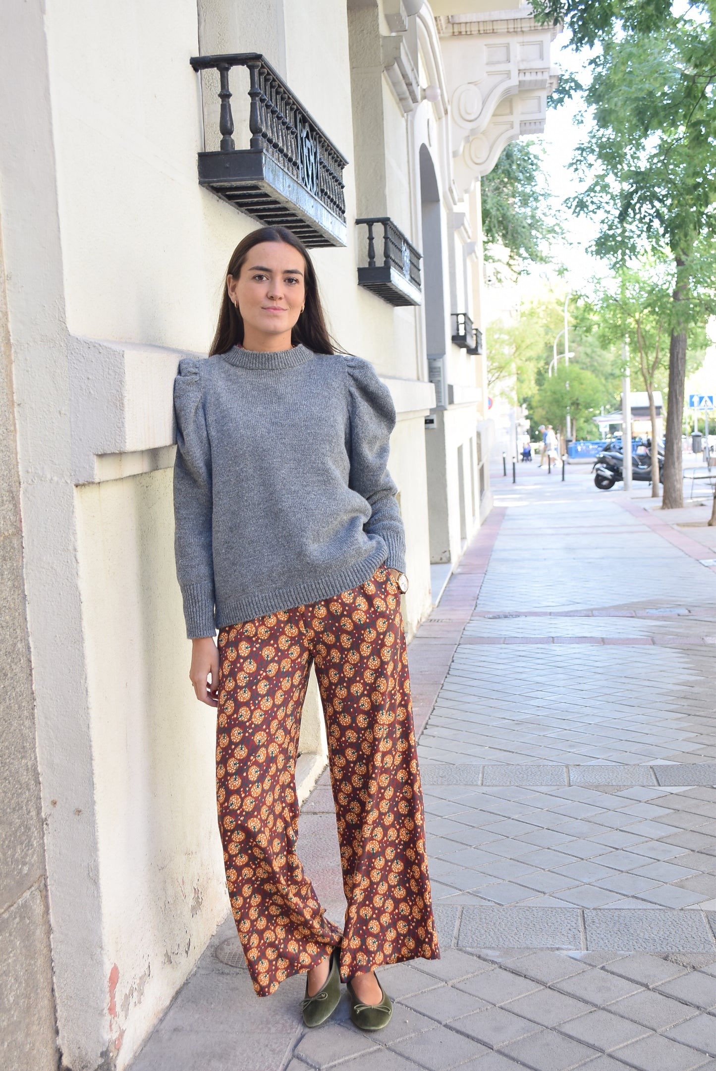PANTALONES LUCÍA - FLOR GRANATES -