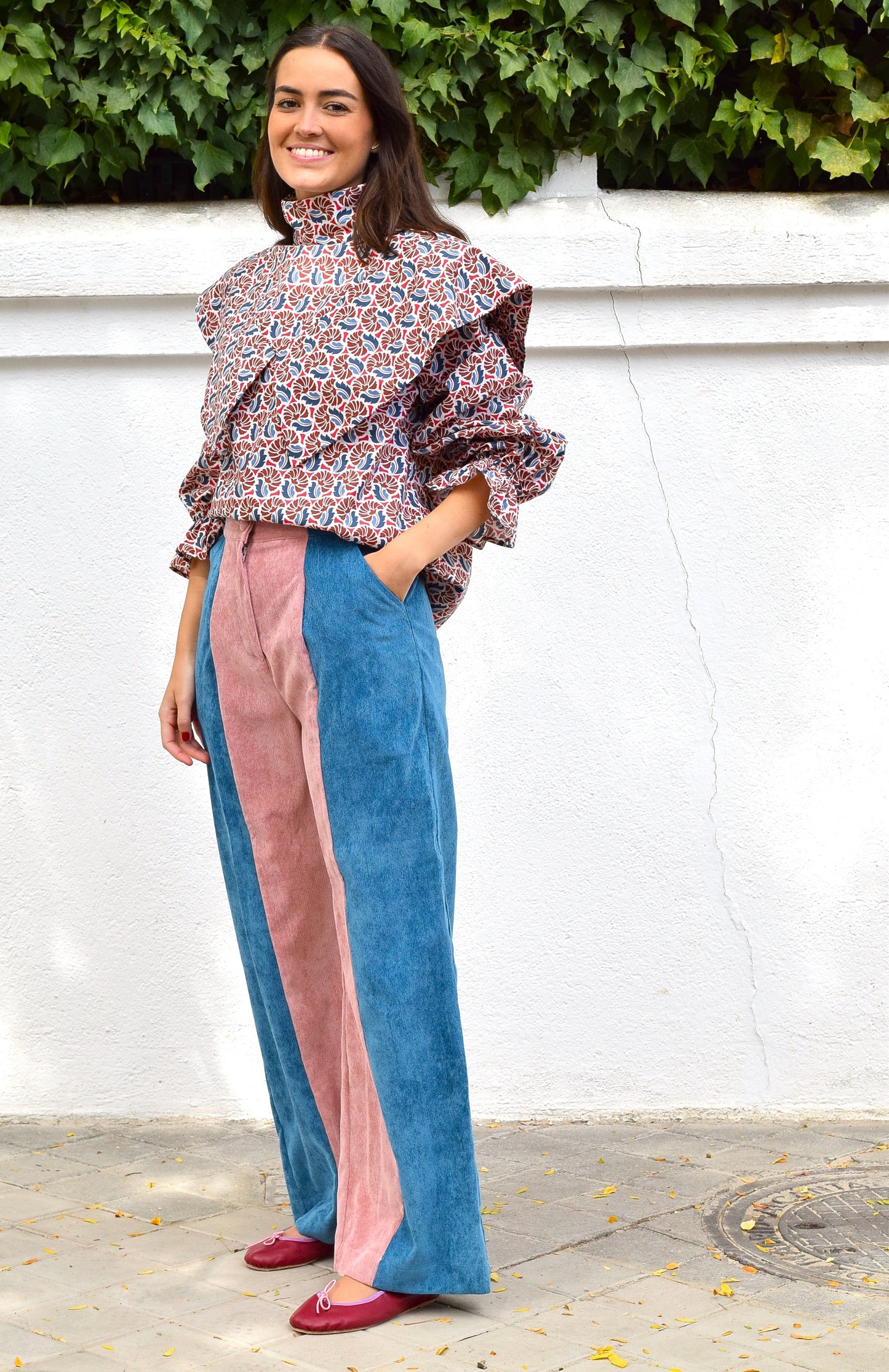 BLUSA FLAVIA -  AZUL Y ROJA - PREORDER 5 NOVIEMBRE