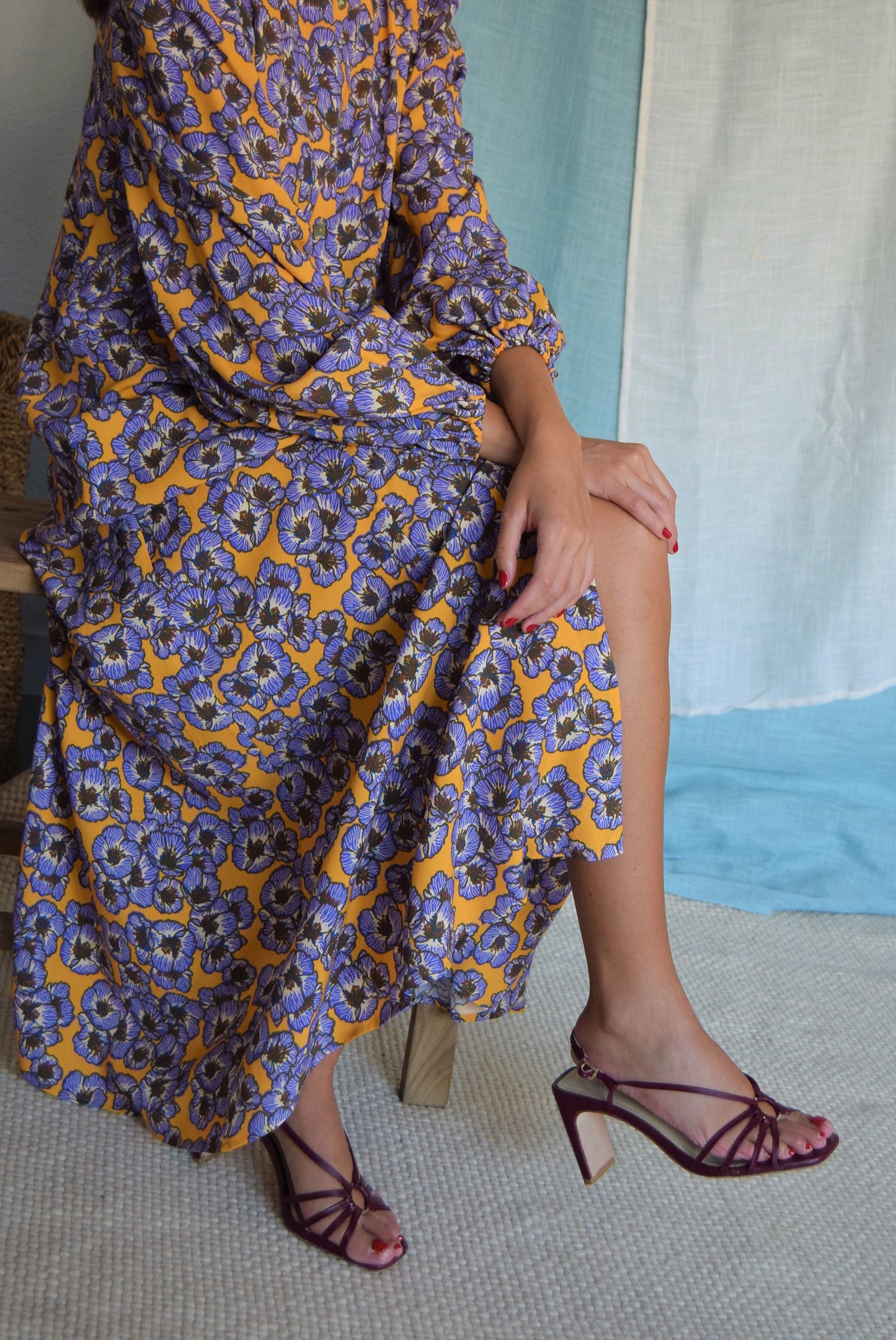 VESTIDO JIMENA - FLORES MORADAS -