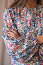 Cargar imagen en el visor de la galería, VESTIDO JIMENA - FLORECITAS -
