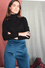 Cargar imagen en el visor de la galería, Pantalones terciopelo verde
