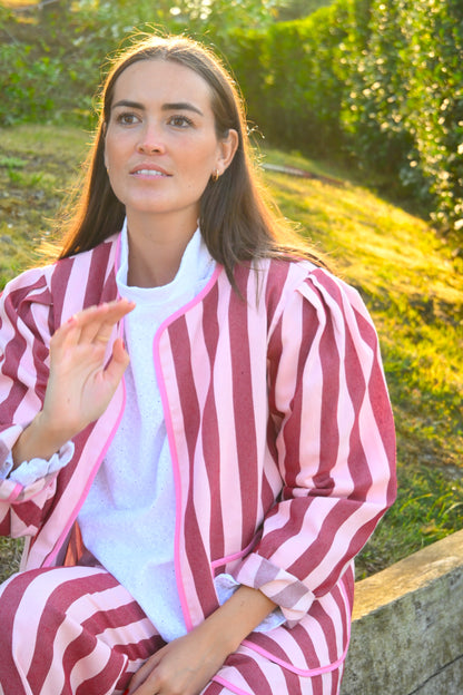 CHAQUETA MACARENA - RAYAS GRANATE Y ROSA - PREORDER 3 SEPTIEMBRE