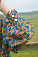 Cargar imagen en el visor de la galería, BLUSA MICAELA - ZIGZAG -
